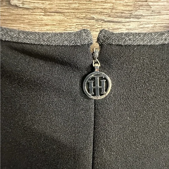 Tommy Hilfiger Black Sleeveless Sheath Dress - Picture 8 of 9